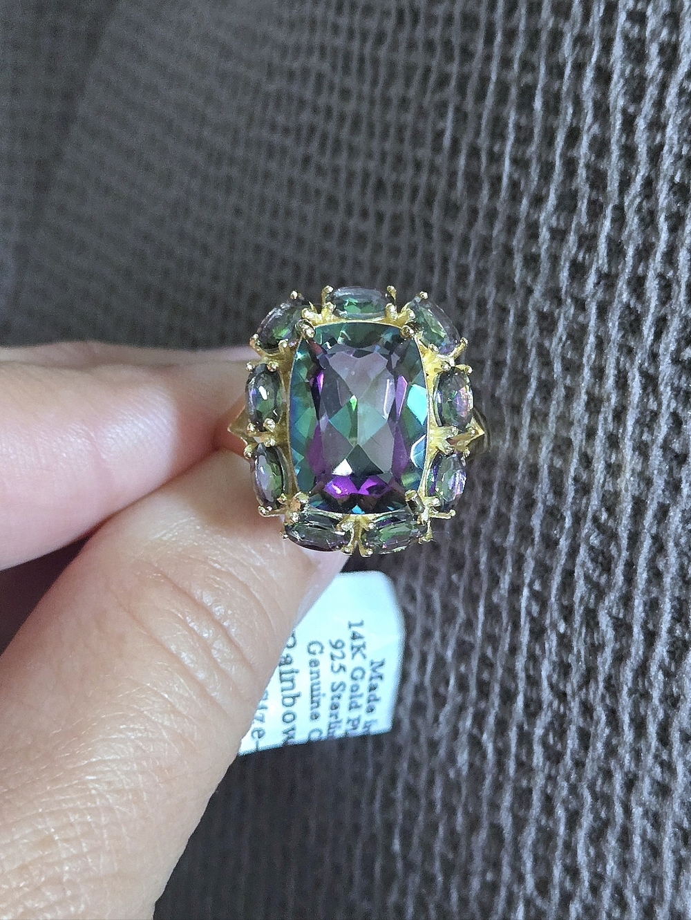 Shivam Rainbow🌈 Quartz Ring💍 - NWT